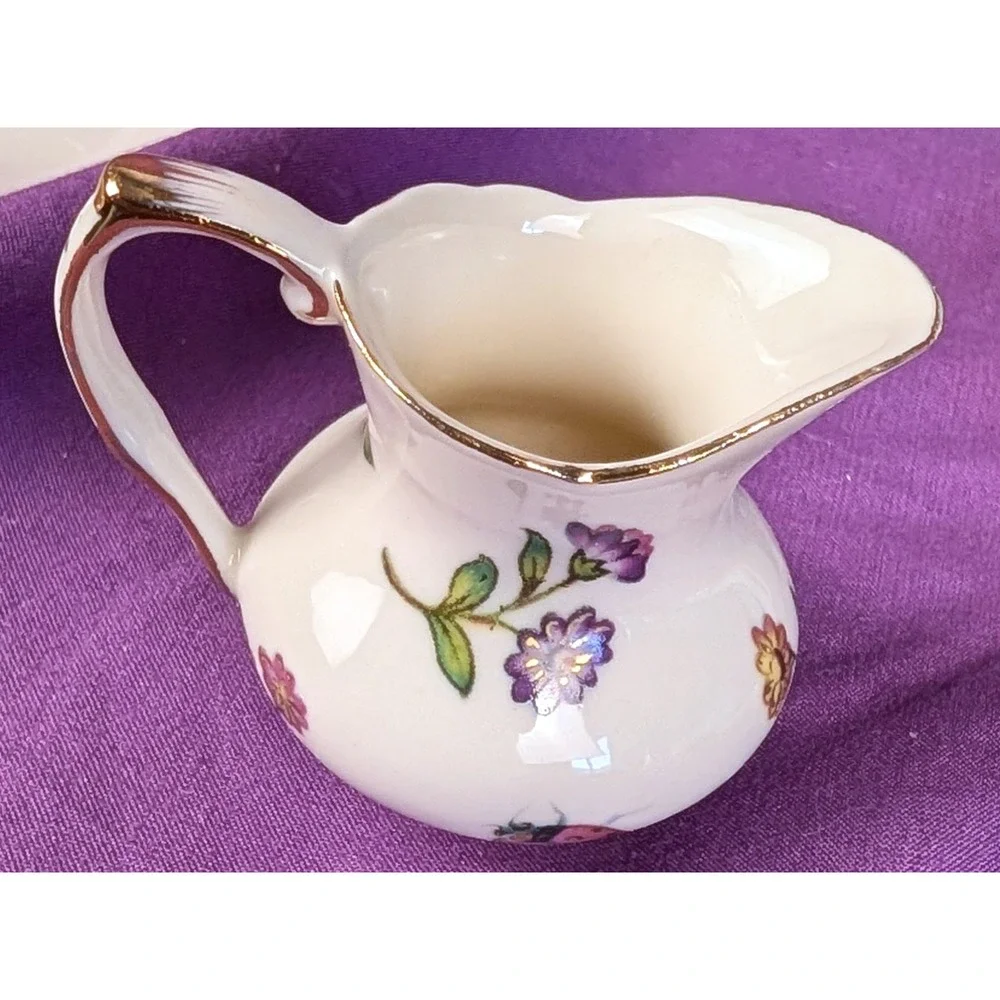 Burton + BURTON Mini Porcelain Insect Tea Set Morning Meadow 10 pieces Gold NIB